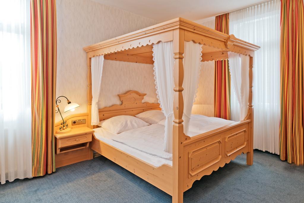 Hotel Bergischer Hof Windeck Экстерьер фото