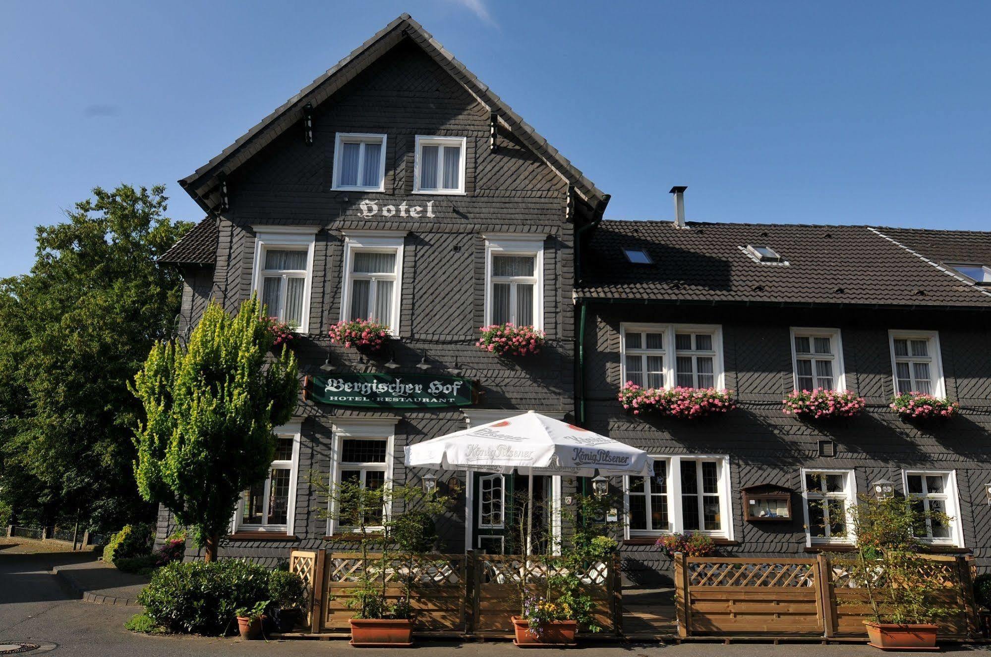 Hotel Bergischer Hof Windeck Экстерьер фото